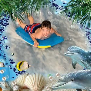 Meet your Posher, Candy